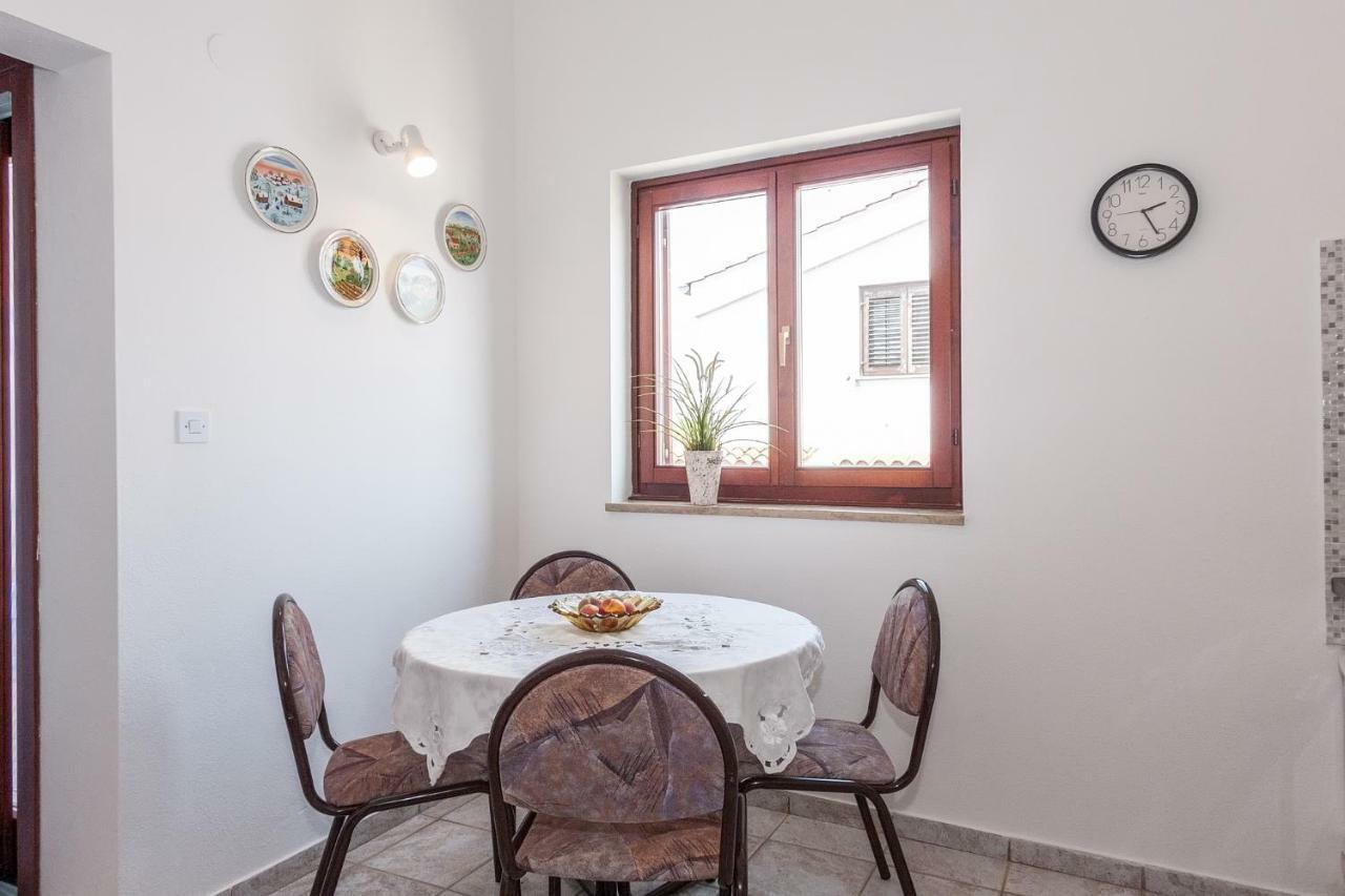 Ferienwohnungen Velijoze Porec Luaran gambar